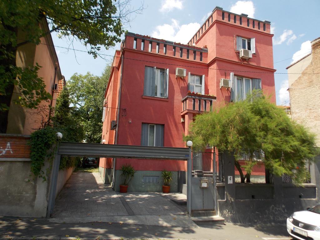 Guest House Miss Depolo Белград Екстериор снимка
