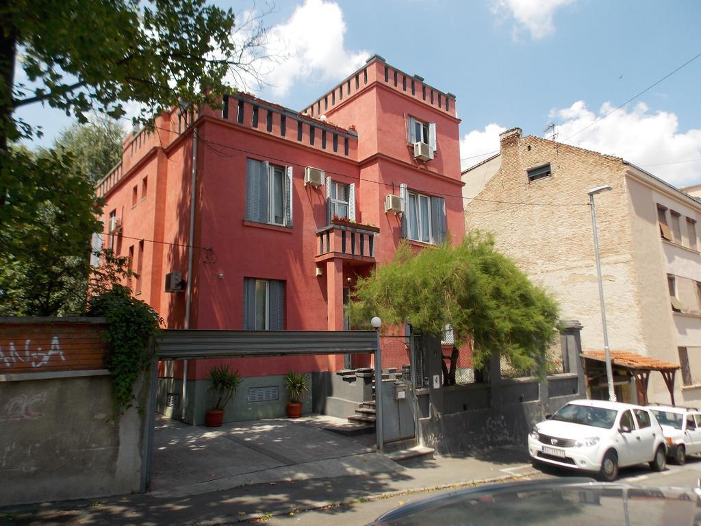 Guest House Miss Depolo Белград Екстериор снимка